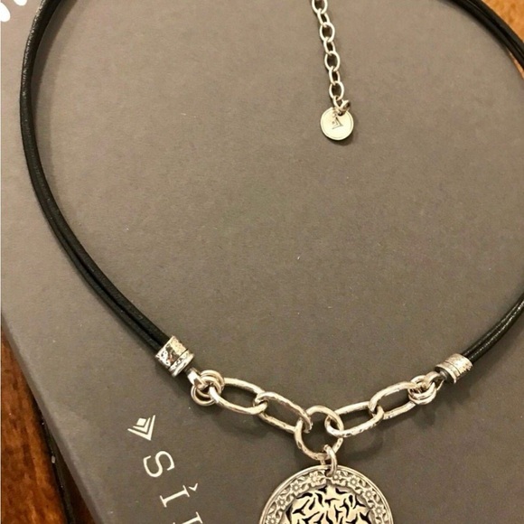 252. Signed Silpada “Sunburst” Sterling Silver and Leather Pendant Necklace - Picture 12 of 13